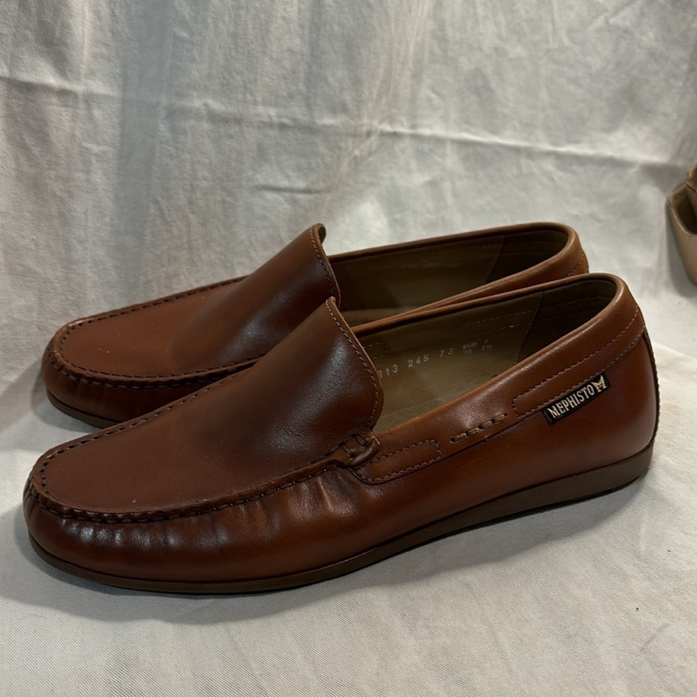 Algoras Moccasin by Mephisto in Brandy size M7.5 - Picture 2 of 15